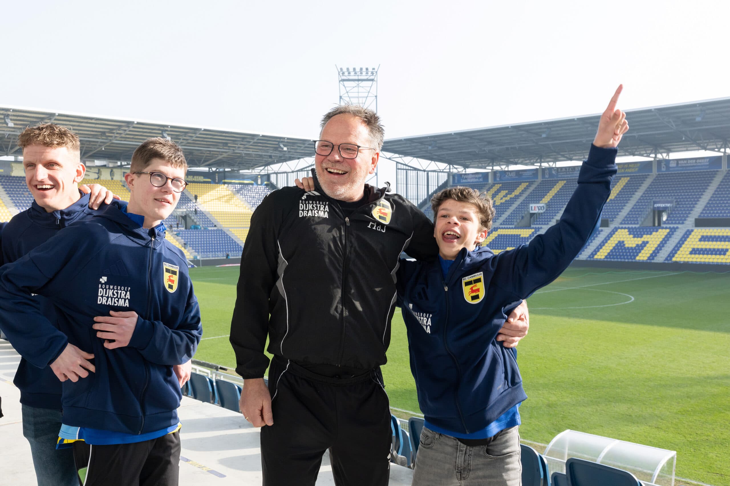 Cover Image for Voetbal Geeft: Vaisam (15) vindt zijn droombaan bij SC Cambuur